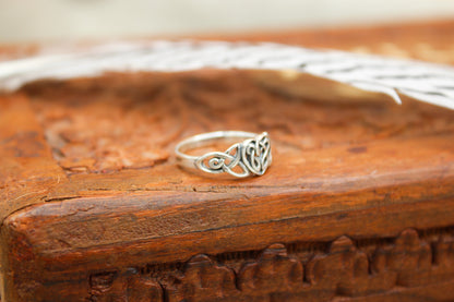 Sterling Silver Heart Celtic Knot Ring