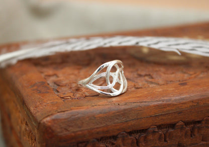 Sterling Silver Knot Ring