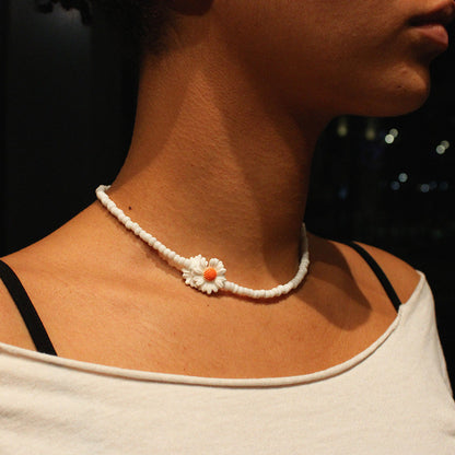 Daisy Bead Necklace